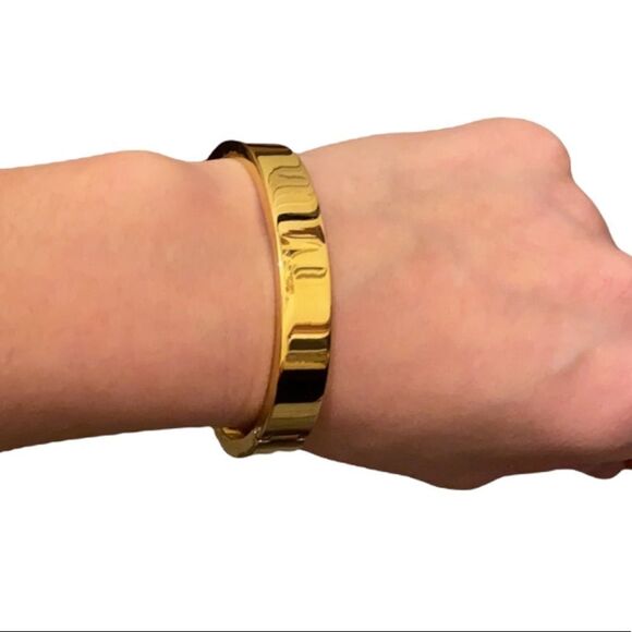 J. Crew Jewelry - J. Crew gold bracelet.